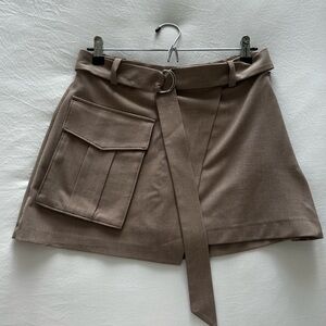 Abercrombie and Fitch cargo skort